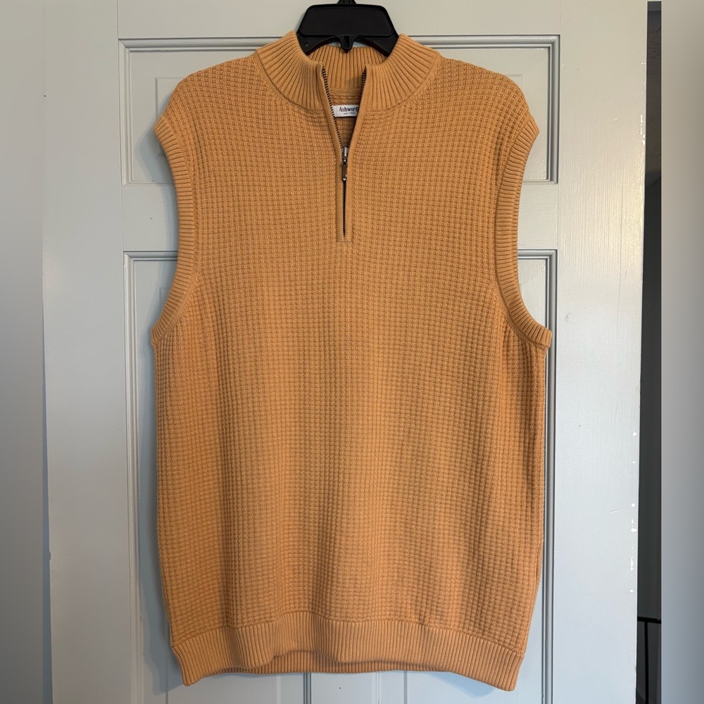 Ashworth 1/4 Zip Sweater Vest Size L Camel Waffle Knit Golf
